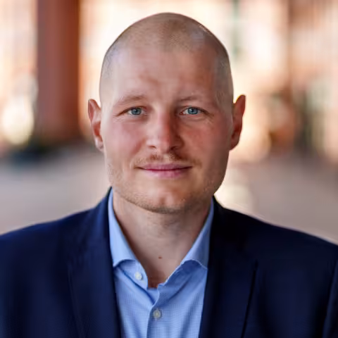 Profile picture for user Marcel Bohnen