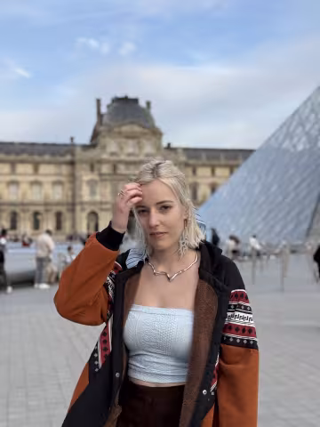 Profile picture for user annehlz
